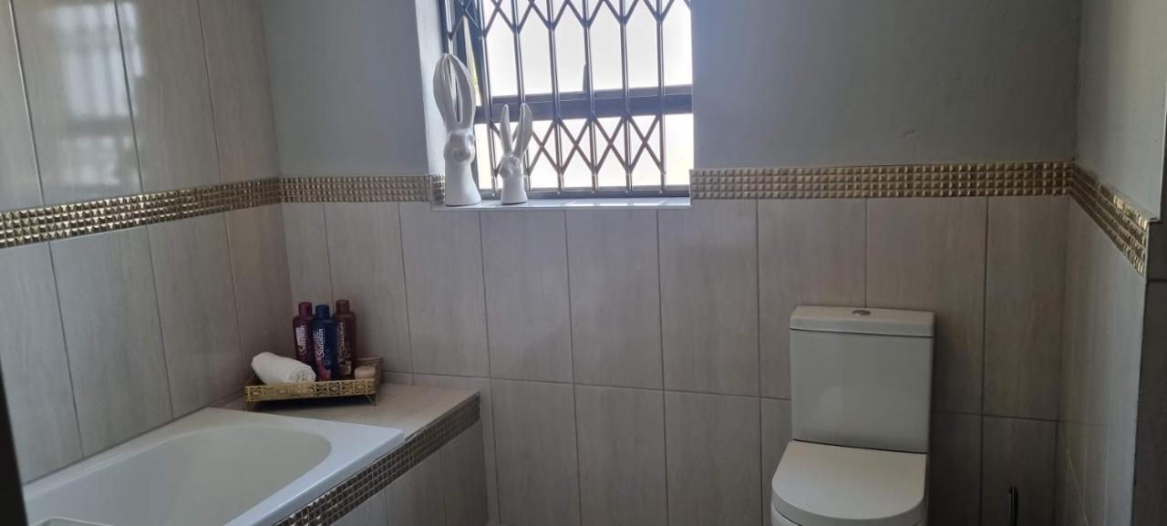 The Throne Apartment โจฮันเนสเบิร์ก ภายนอก รูปภาพ
