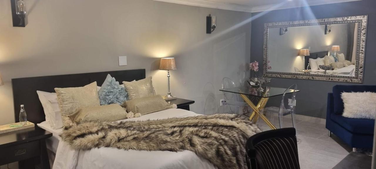 The Throne Apartment โจฮันเนสเบิร์ก ภายนอก รูปภาพ