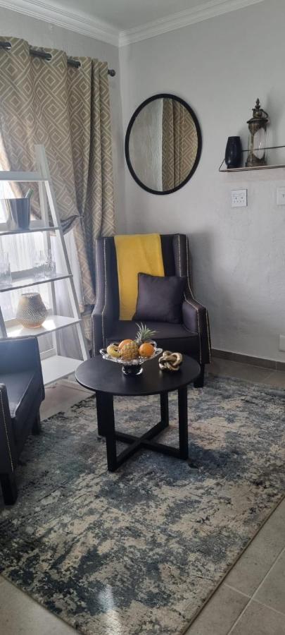 The Throne Apartment โจฮันเนสเบิร์ก ภายนอก รูปภาพ
